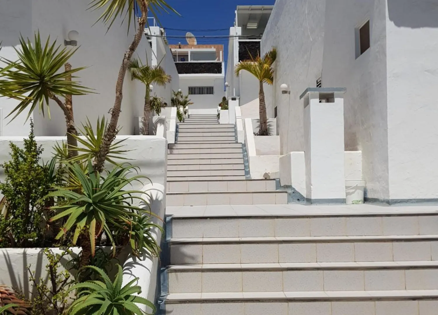 شقة Stunning 2 Bedroom Duplex Close To Main Beach With Seaviews بويرتو ذيل كارمين