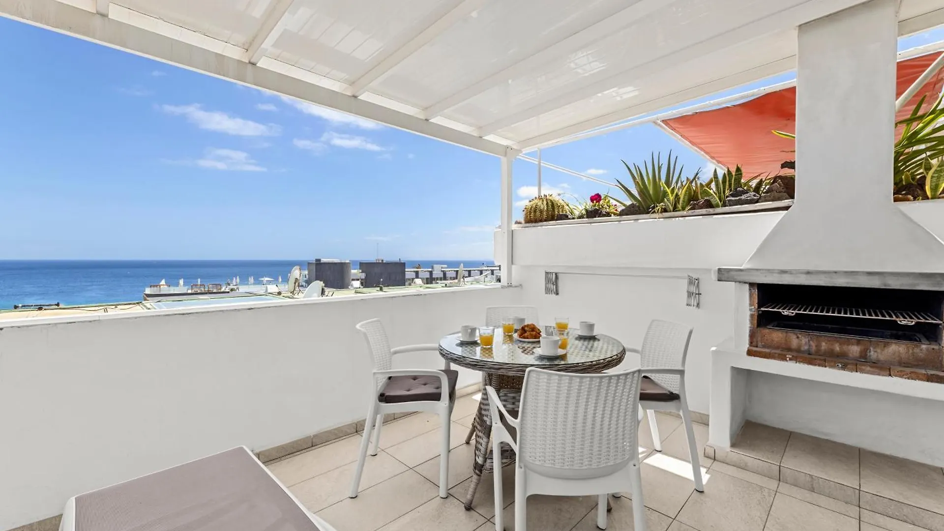 شقة Stunning 2 Bedroom Duplex Close To Main Beach With Seaviews بويرتو ذيل كارمين إسبانيا